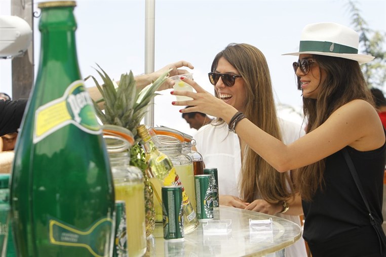 Perrier Decks on the Peak
